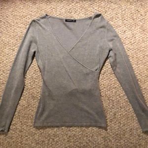 New PattyBoutik gray V neck wrap sweater